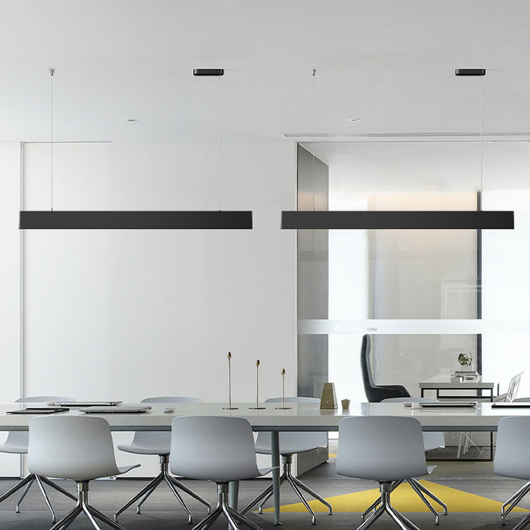 ما هو أفضل ارتفاع لتعليق ضوء قلادة